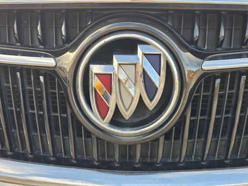 Used 2017 Buick LaCrosse Preferred FWD image 7