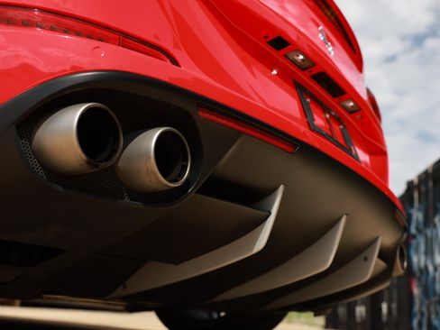Used 2015 Ferrari California T RWD image 60