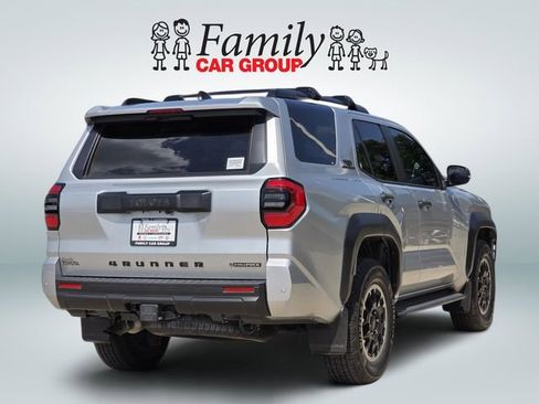 Used 2025 Toyota 4Runner TRD Off-Road AWD/4WD image 4