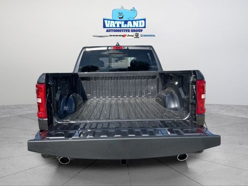 New 2026 RAM 1500 Laramie w/ Sport Appearance Package AWD/4WD image 5