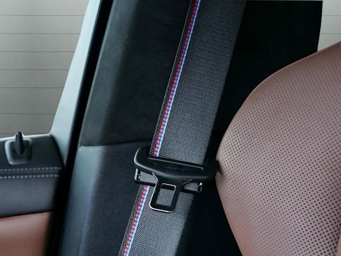 Used 2022 BMW X5 M w/ Competition Package 2 image 41