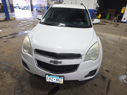 Used 2013 Chevrolet Equinox LT w/ Driver Convenience Package image 2
