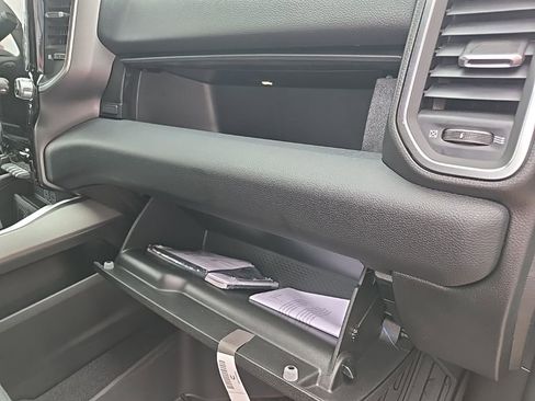 New 2026 RAM 2500 Big Horn AWD/4WD image 91