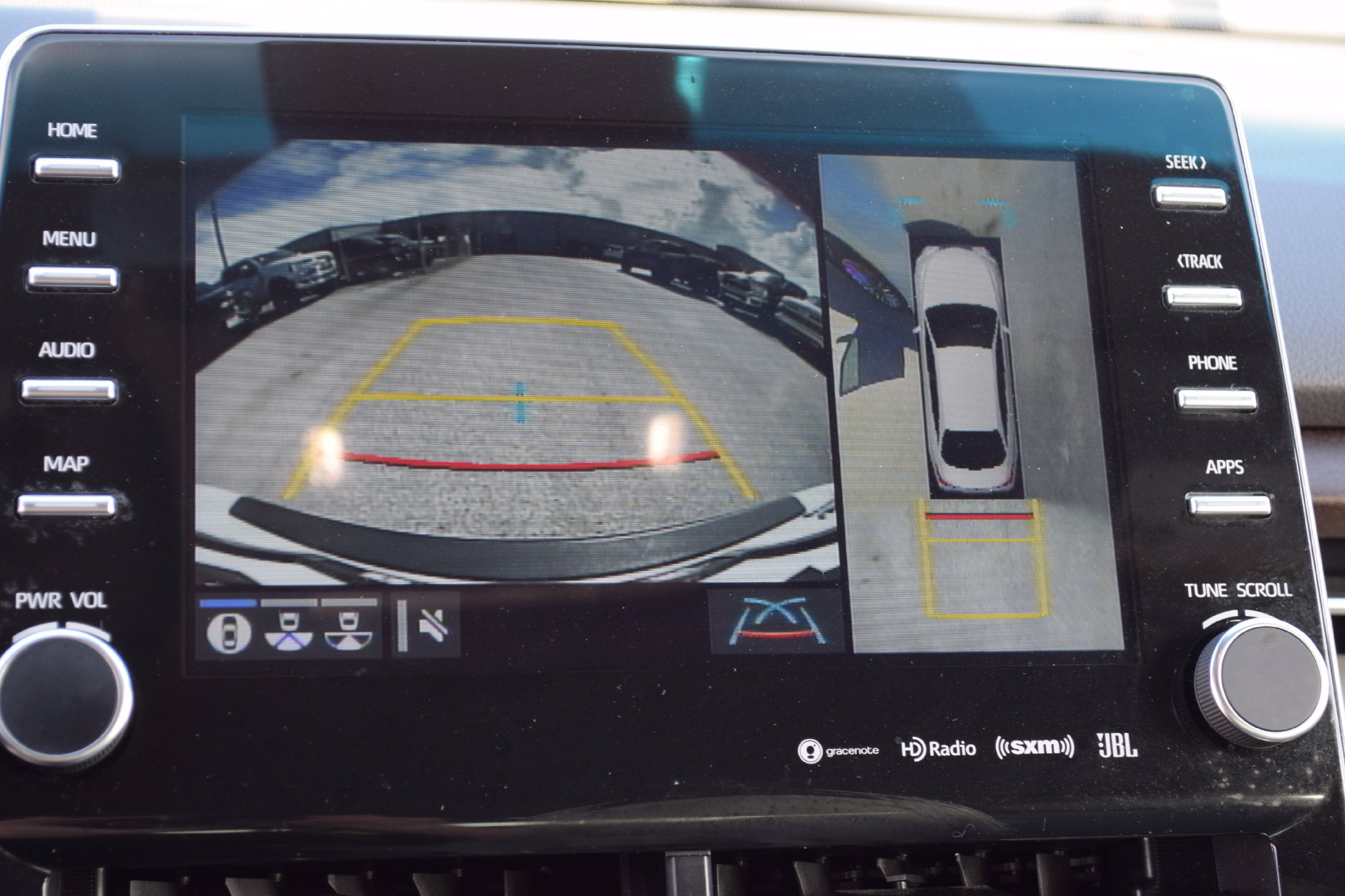 Used 2021 Toyota Avalon Limited w/ Advanced Safety Package FWD image 13