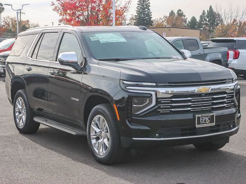 Used 2026 Chevrolet Tahoe Premier w/ Sun And Tow Package AWD/4WD image 5