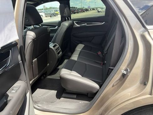 Used 2023 Cadillac XT5 Premium Luxury AWD/4WD image 15