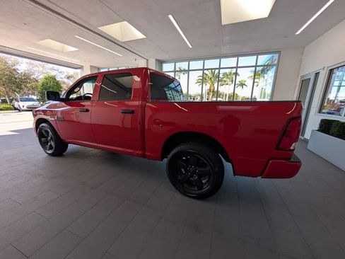 Used 2018 RAM 1500 Express w/ Express Value Package image 11