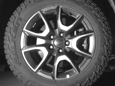 Used 2025 Jeep Compass Trailhawk image 13