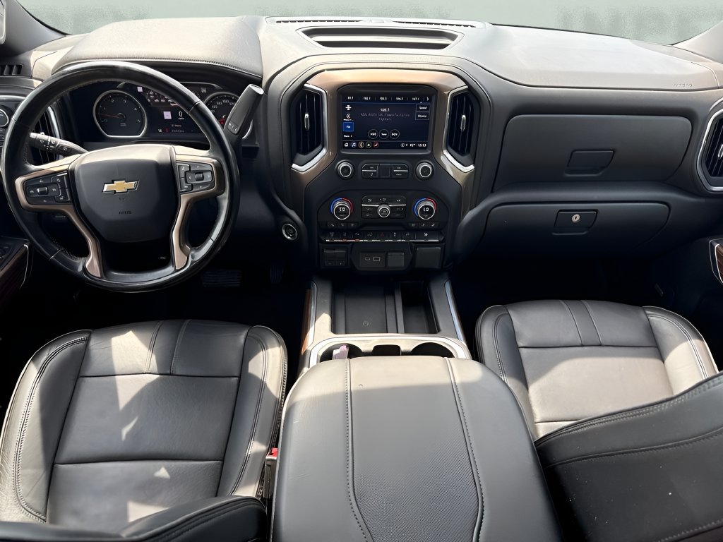 Used 2023 Chevrolet Silverado 3500 High Country AWD/4WD image 15