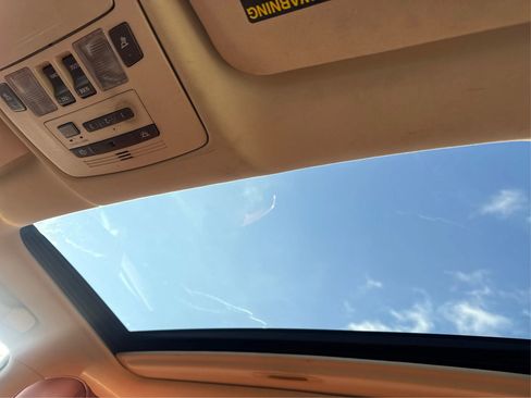 Used 2011 Lexus ES 350 image 20