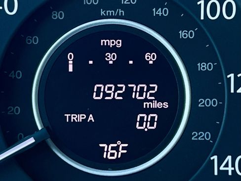 Used 2016 Honda CR-V LX image 21