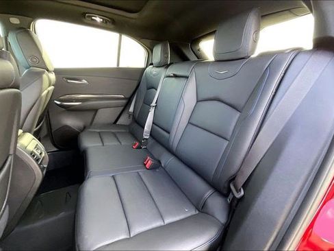 Used 2025 Cadillac XT4 Sport image 31