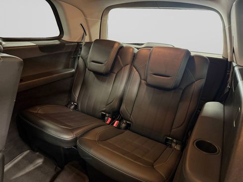 Used 2015 Mercedes-Benz GL 450 4MATIC w/ Parking Assist Package image 21