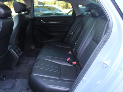Used 2021 Honda Accord Touring image 24