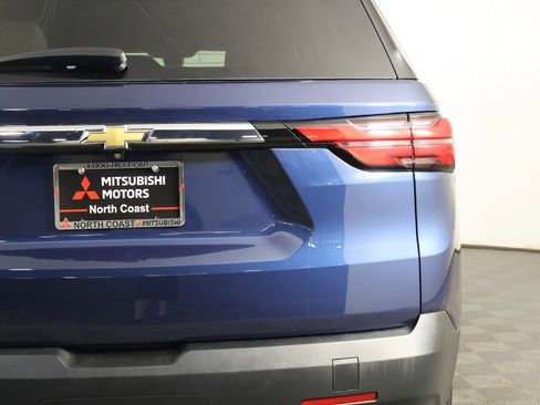Used 2023 Chevrolet Traverse LS image 13