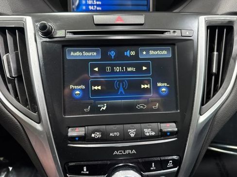 Used 2016 Acura TLX FWD image 19