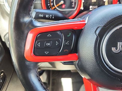 Used 2020 Jeep Wrangler Unlimited Sahara AWD/4WD image 21