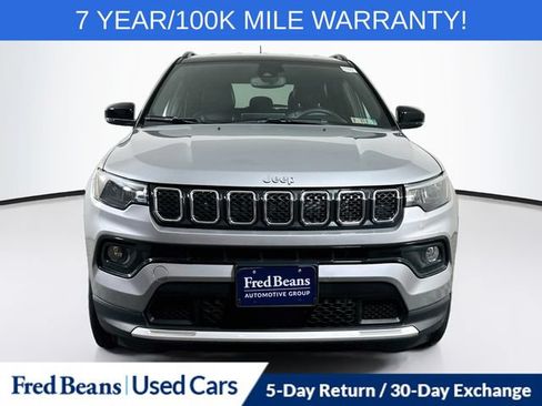 Used 2024 Jeep Compass Limited AWD/4WD image 2