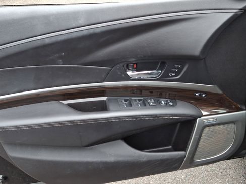 Used 2014 Acura RLX w/ Advance Package FWD image 12