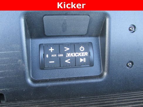 Used 2025 GMC Sierra 1500 Denali Ultimate image 17