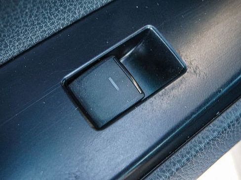 Used 2025 Toyota Camry SE image 46