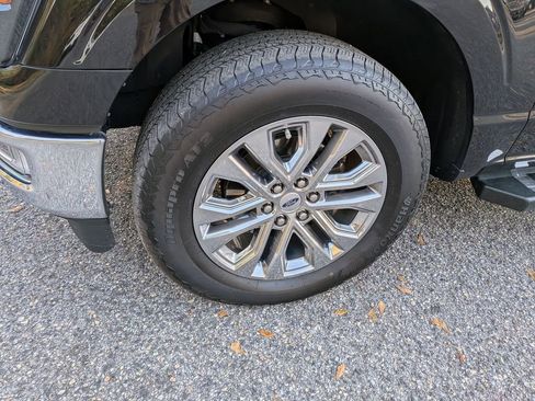 Used 2024 Ford F150 Lariat w/ FX4 Off-Road Package image 14