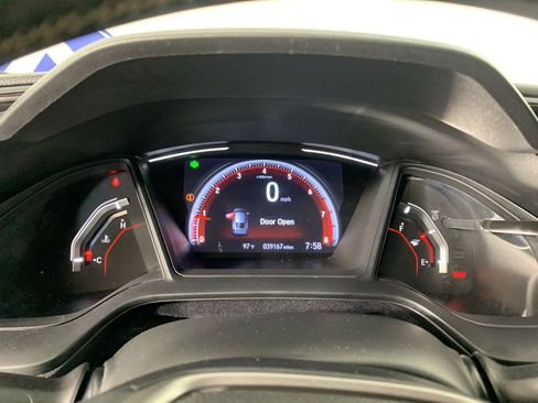 Used 2019 Honda Civic Sport image 22