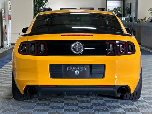 Used 2013 Ford Mustang Boss 302 w/ Boss 302 Accessory Pkg RWD image 5