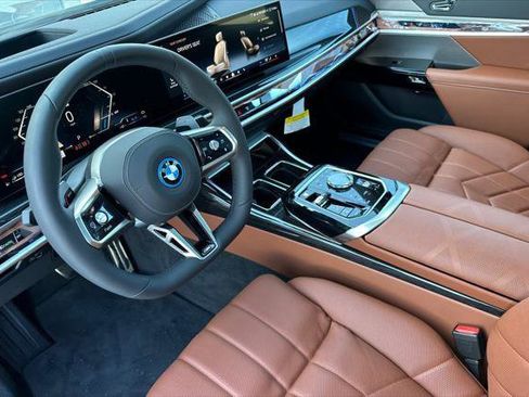 New 2026 BMW 750e xDrive w/ Executive Package AWD/4WD image 9