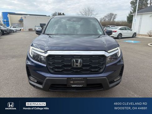 Used 2023 Honda Passport EX-L image 2