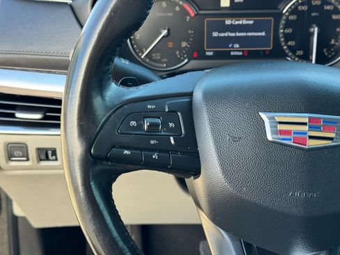 Used 2019 Cadillac XT4 Luxury image 21