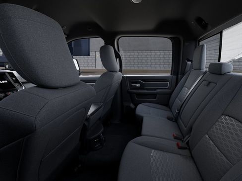 New 2025 RAM 2500 Big Horn AWD/4WD image 24