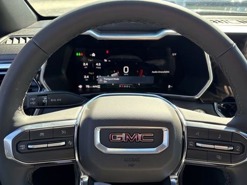 New 2026 GMC Canyon Elevation w/ Convenience Package image 10