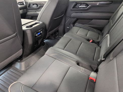 Used 2026 GMC Yukon XL Elevation w/ LPO, Elevation Black Package AWD/4WD image 22