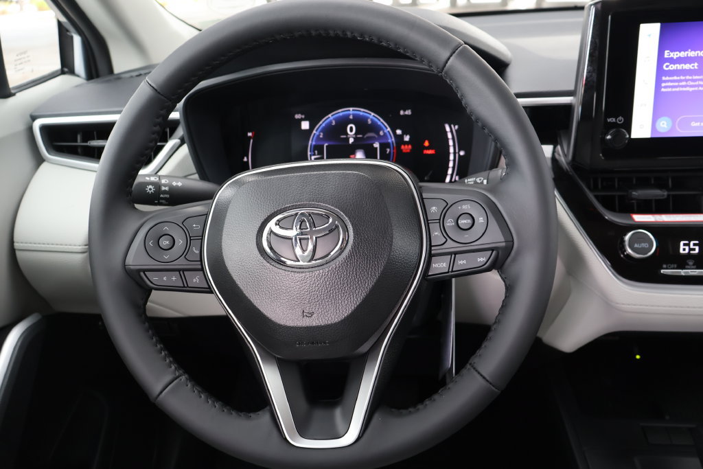 New 2026 Toyota Corolla Cross LE AWD/4WD image 26