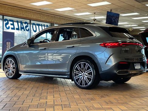 Used 2023 Mercedes-Benz EQE 500 4MATIC SUV w/ Pinnacle Trim Package image 7