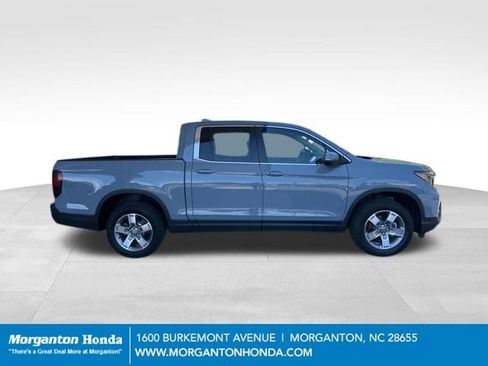 Used 2025 Honda Ridgeline RTL image 10