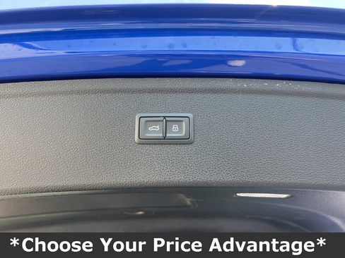 Used 2023 Audi Q5 e Premium Plus w/ Premium Plus Package image 18