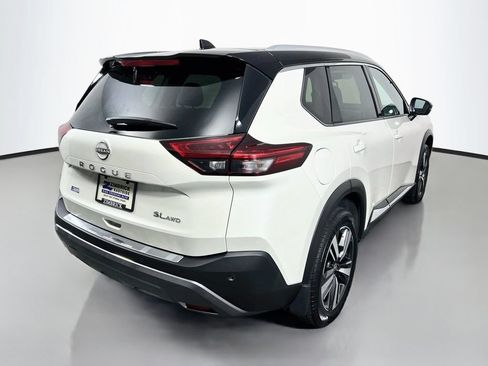 Used 2023 Nissan Rogue SL AWD/4WD image 7