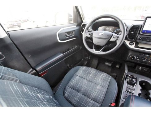 Used 2024 Ford Bronco Sport Heritage w/ Heritage Convenience Package AWD/4WD image 11
