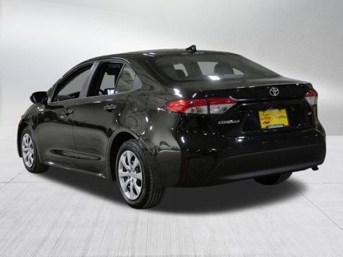 Certified 2024 Toyota Corolla LE image 6