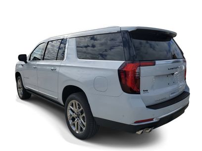 New 2026 GMC Yukon XL Denali w/ Sun & Power Step Package
