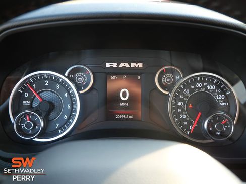 Used 2024 RAM 2500 Big Horn w/ Bed Utility Group image 20