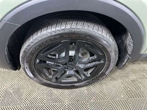 Used 2025 Kia Telluride EX X-Line image 10