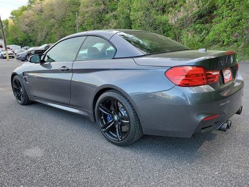 Used 2016 BMW M4 Convertible image 25