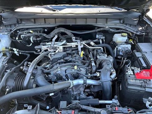 Used 2025 Ford Bronco Big Bend image 27