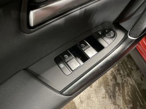 Certified 2025 MAZDA CX-50 AWD 2.5 S w/ Preferred Package image 19