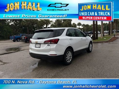 Used 2022 Chevrolet Equinox LS FWD image 13