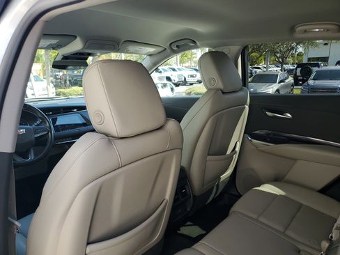 Used 2020 Cadillac XT4 Luxury image 13