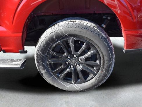 New 2025 Ford F150 Platinum image 4